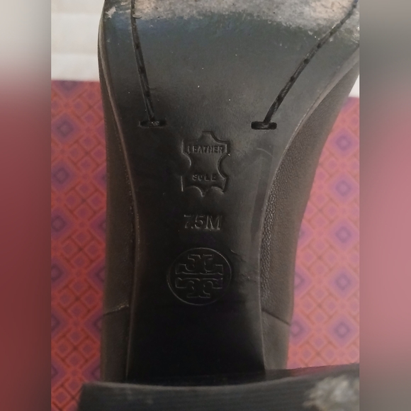 Tory Burch Margaux Black Festival Distressed Leather Heeled Ankle Booties 7.5 - Picture 4 of 13